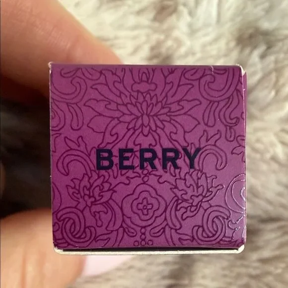 Fresh Sugar Lip Treatment - berry - Picture 3 of 4